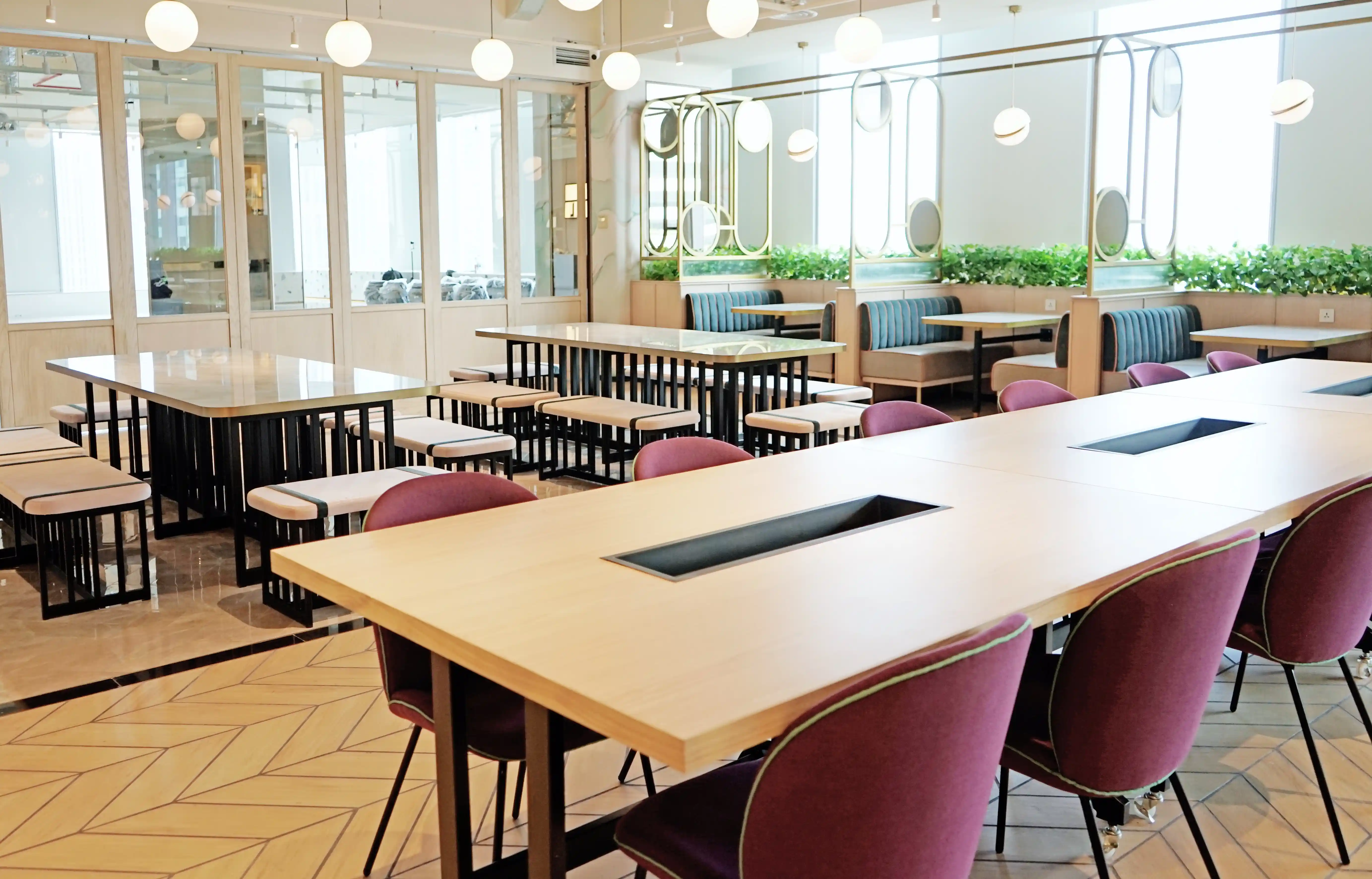 ruang kerja coworking space gowork xlsmart jakarta selatan