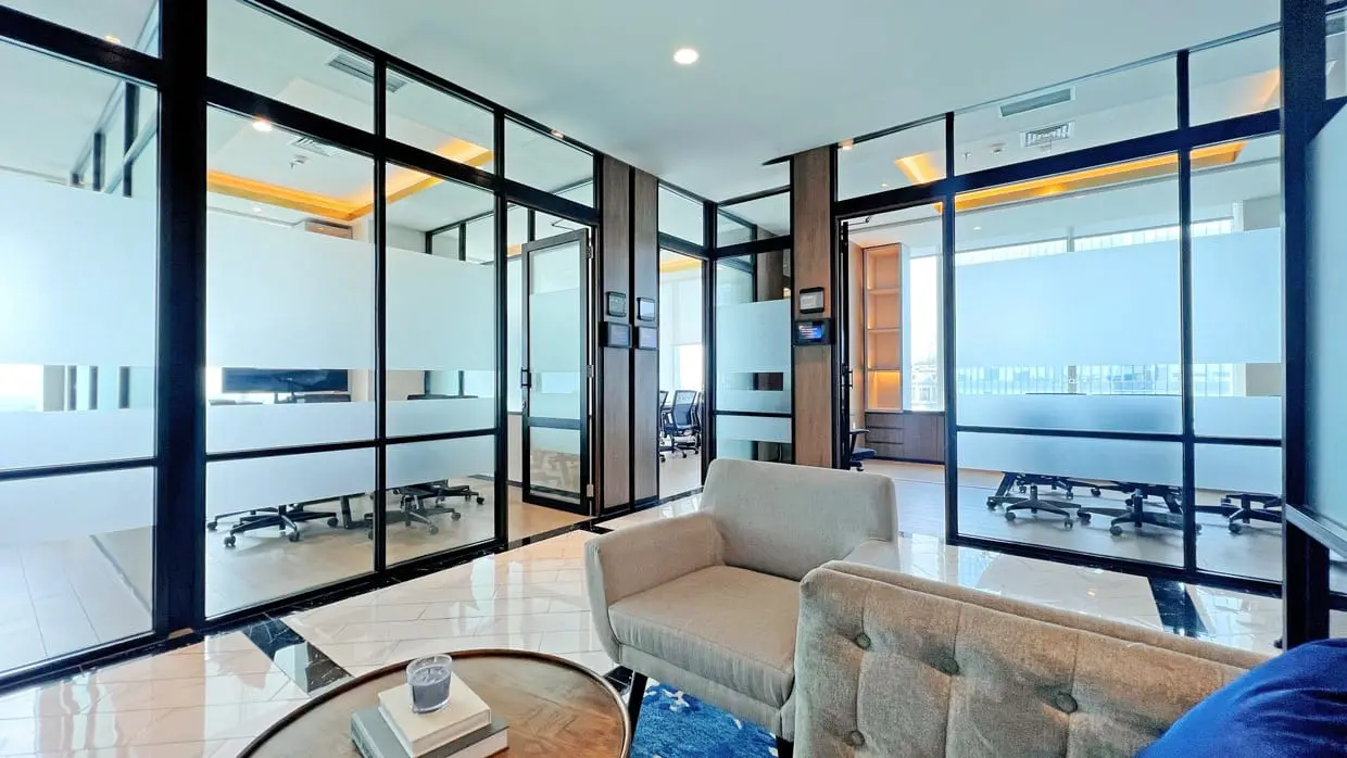 ruang kantor private office gowork millennium centennial center jakarta  selatan