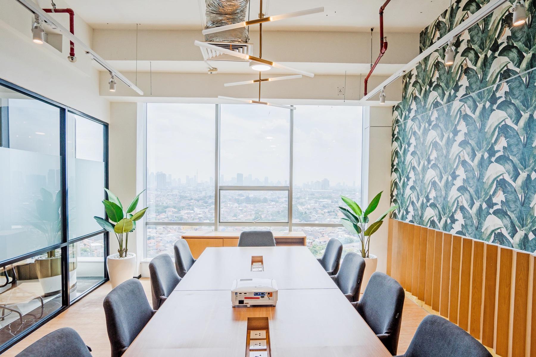 Sewa Meeting Room di Hotel atau GoWork? Simak Dulu Artikel Berikut Ini!